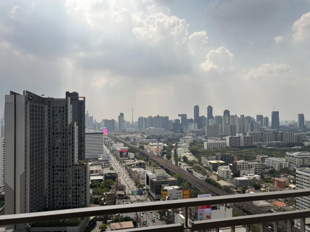 Thru Thonglor — photo 10