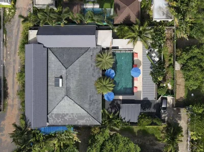 Nichada Pool Villa