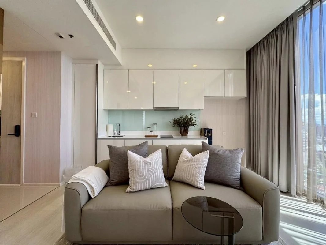 Mazarine Ratchayothin — photo 3