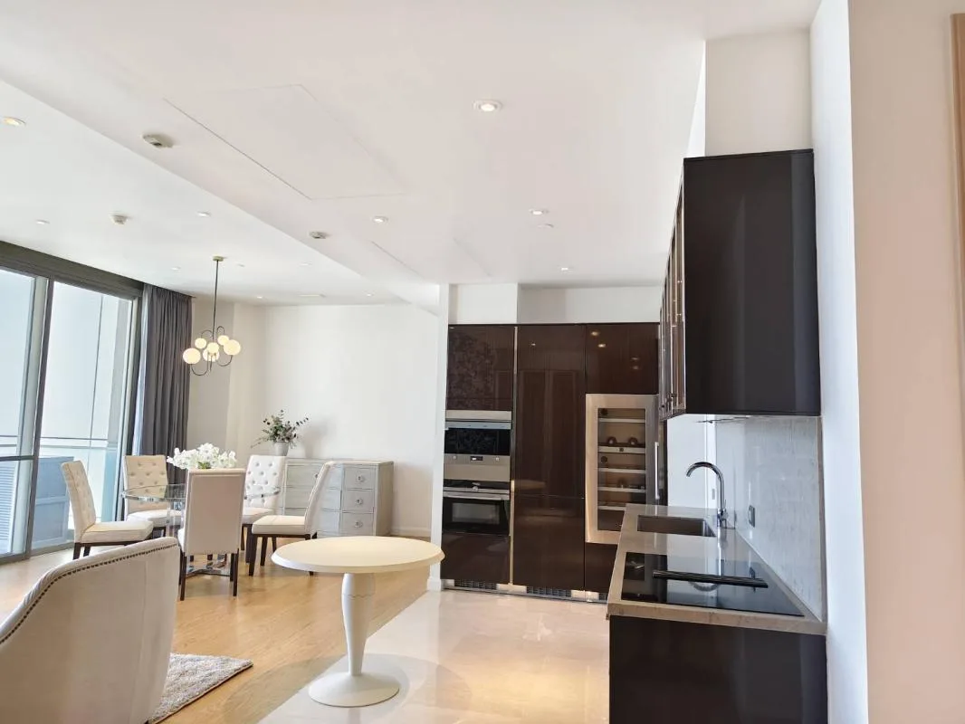 Magnolias Waterfront Residences — photo 4