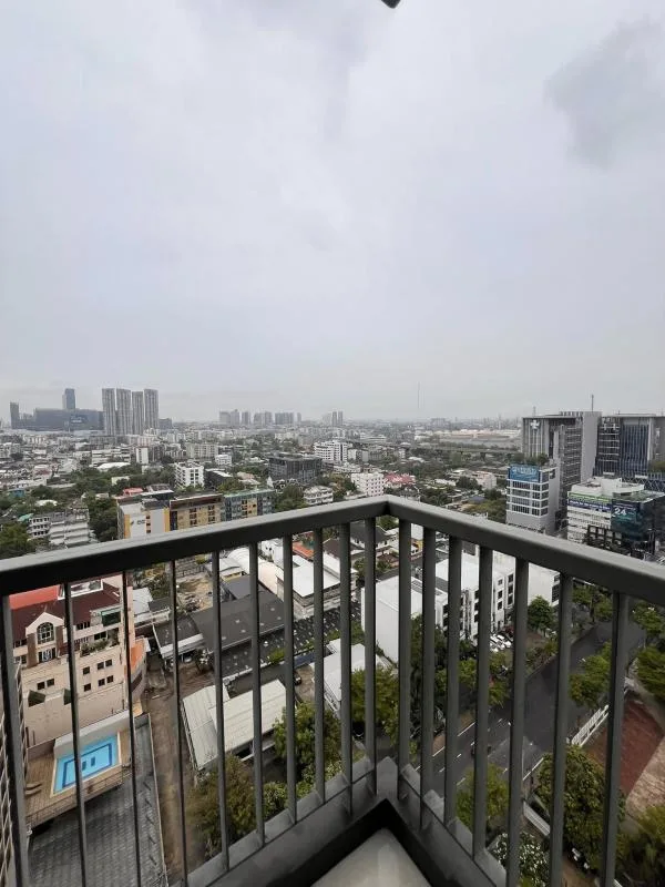 Life Sukhumvit 62 — photo 7