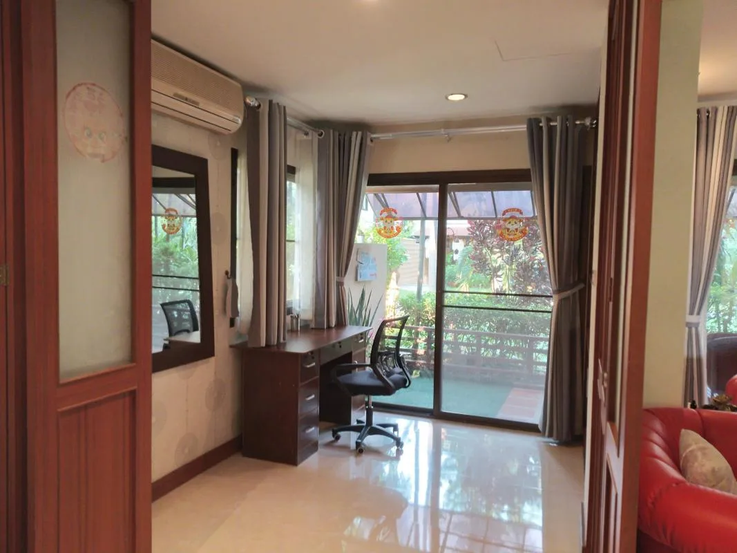 Chateau Dale Thabali Condo — photo 6