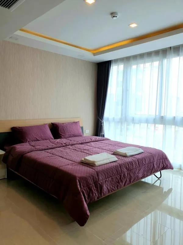 Grand Avenue Residence — photo 5