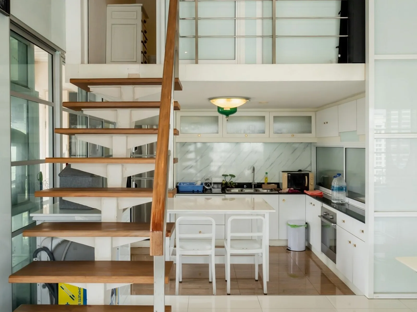 Baan Klang Krung Siam - Pathumwan — photo 1
