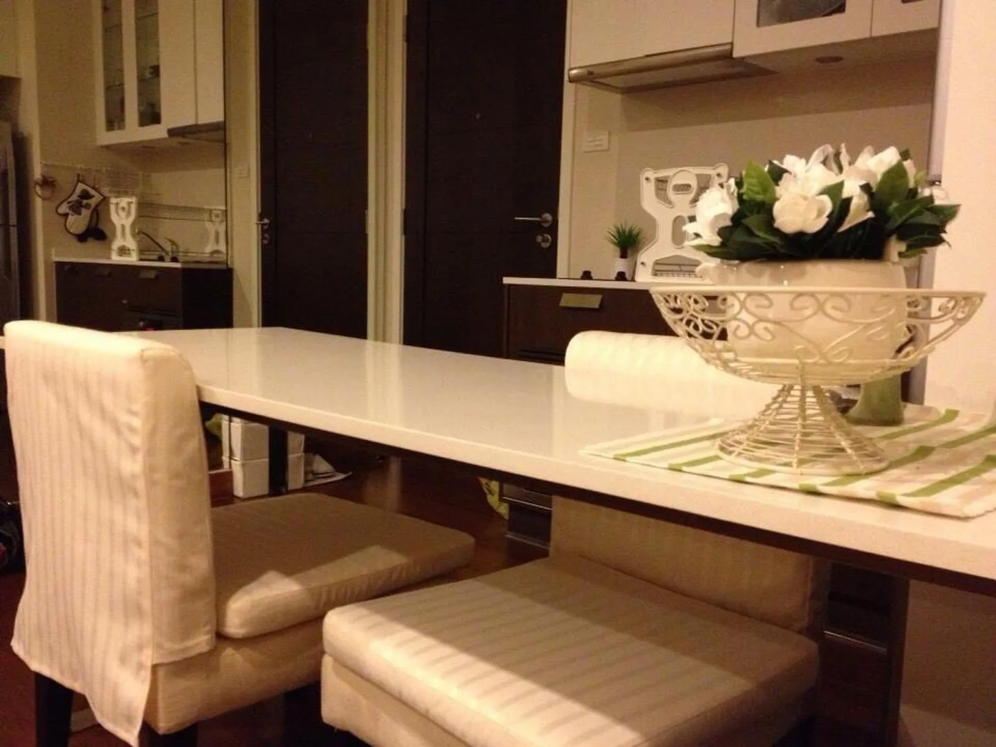 Ivy Thonglor — photo 2