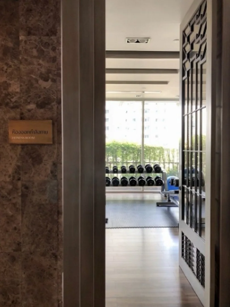 Ivy Thonglor — photo 21
