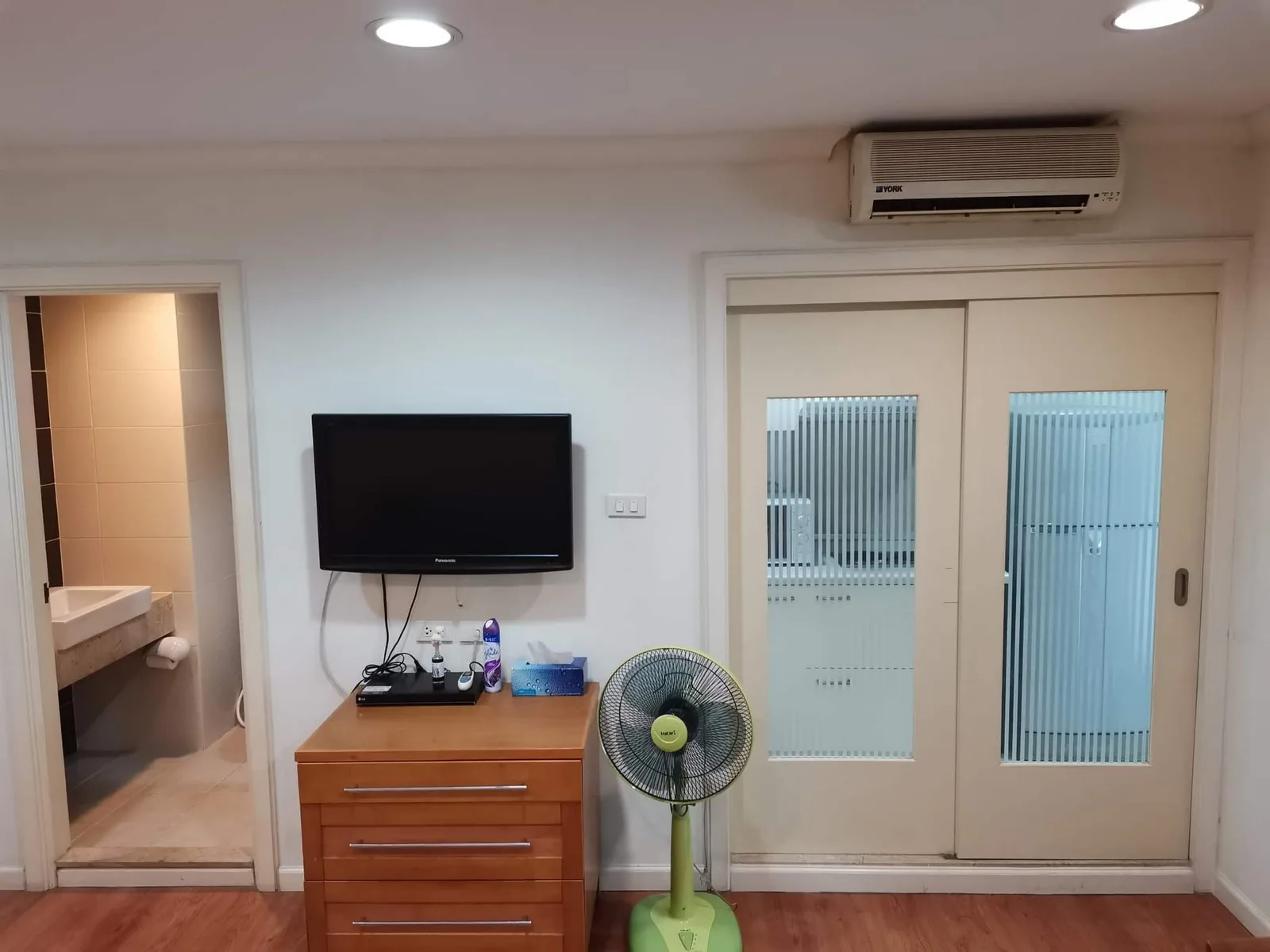 Lumpini Suite Sukhumvit 41 — photo 3