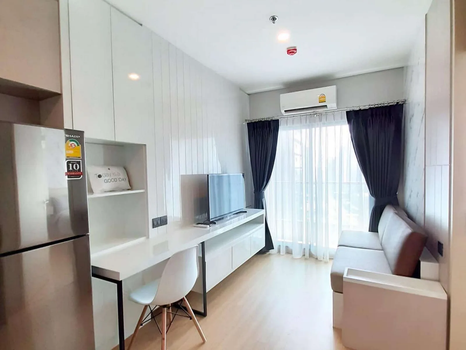 Lumpini Suite Phetchaburi - Makkasan — photo 1