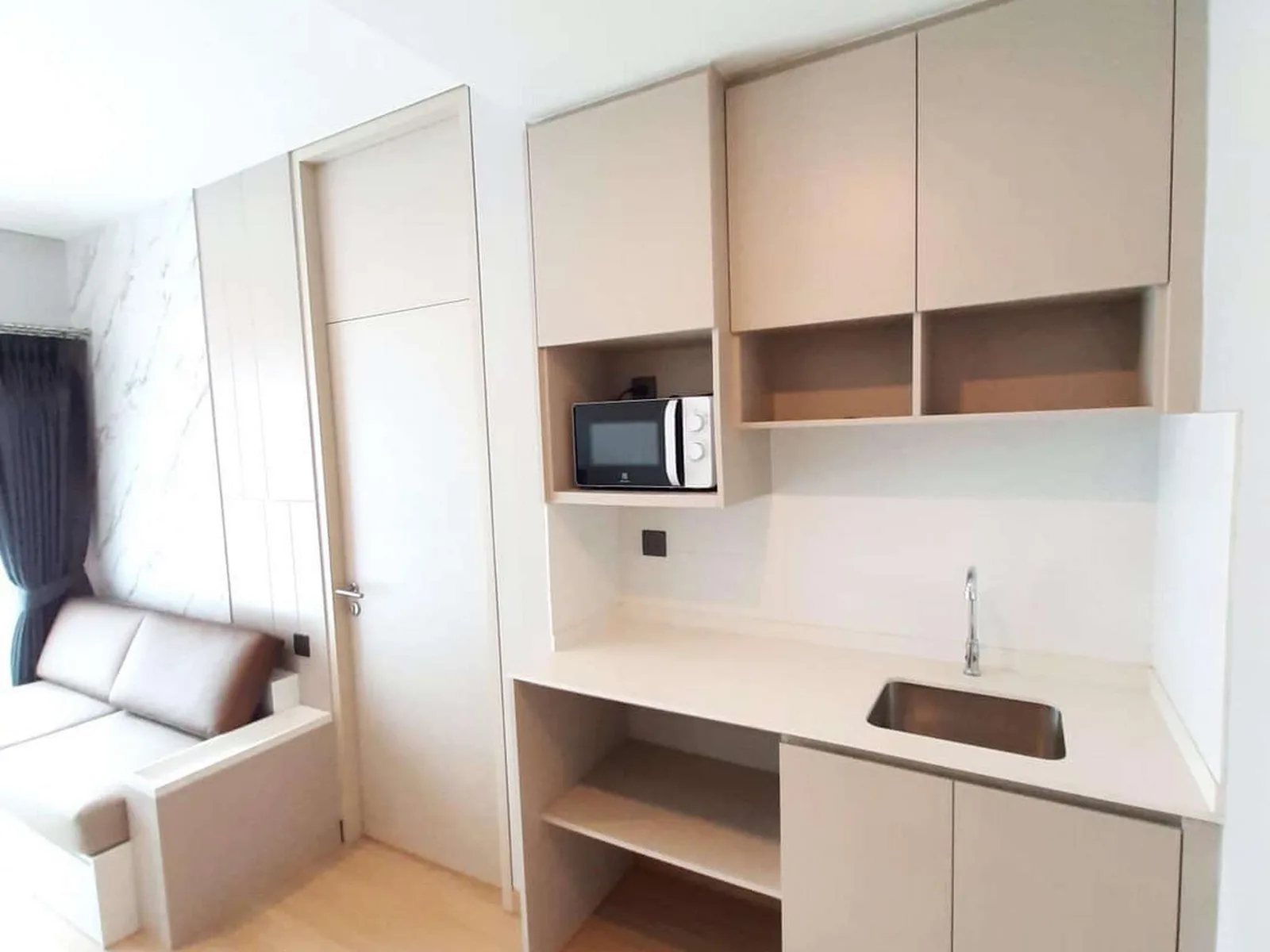 Lumpini Suite Phetchaburi - Makkasan — photo 4