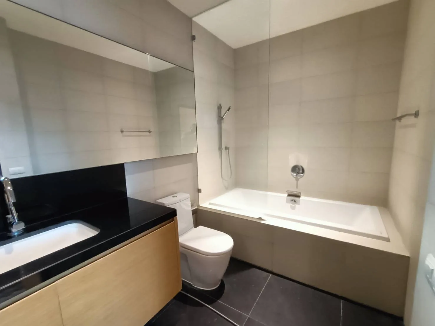 Eight Thonglor Residence — photo 9