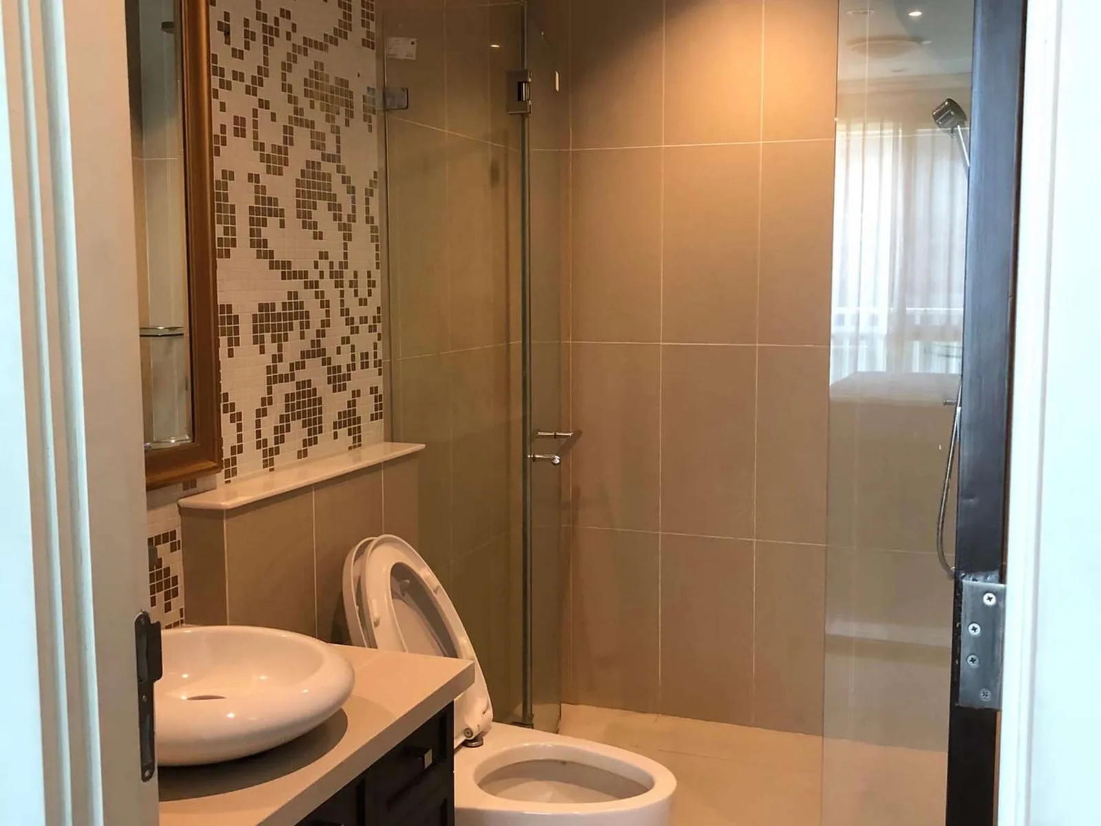 Leticia Rama 9 — photo 10