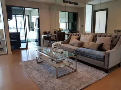 The Room Charoenkrung 30