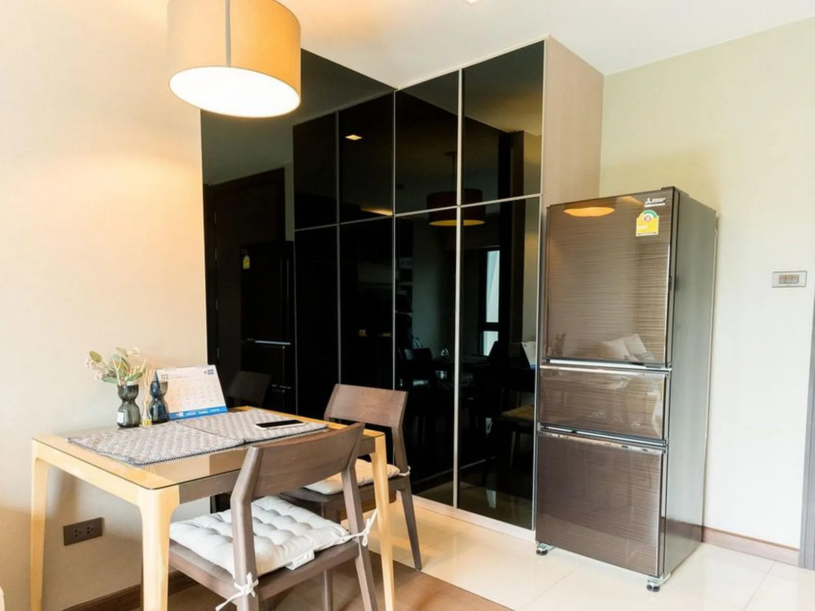 Tidy Thonglor — photo 2