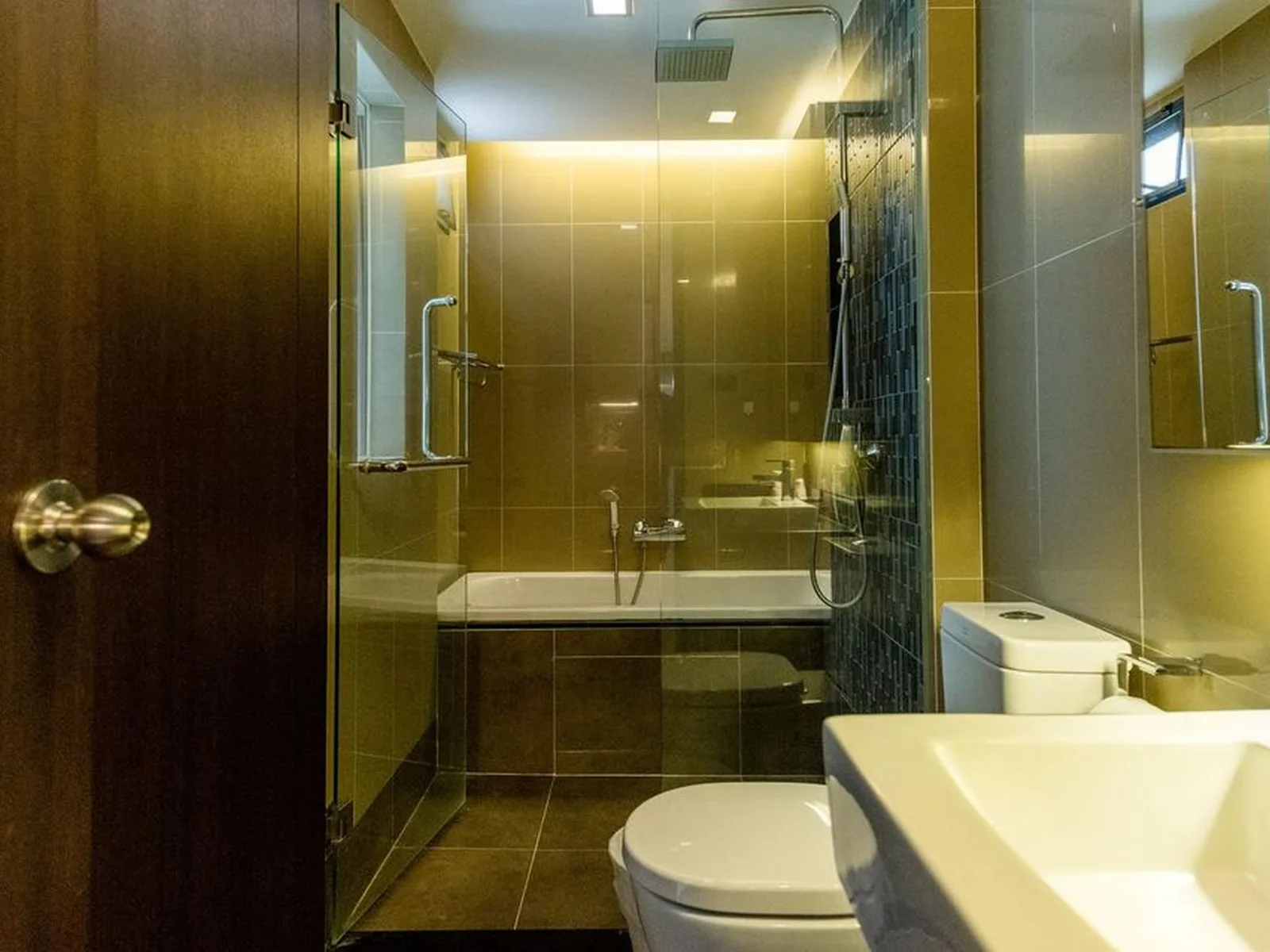 Tidy Thonglor — photo 7