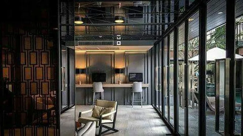 Klass Condo Langsuan — photo 15