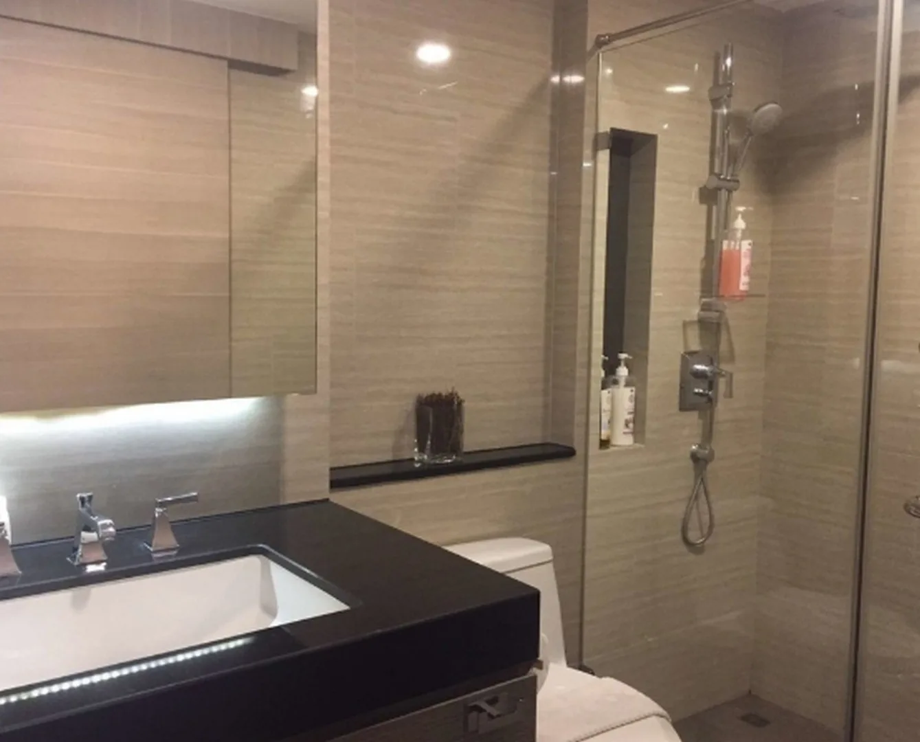Klass Condo Langsuan — photo 2
