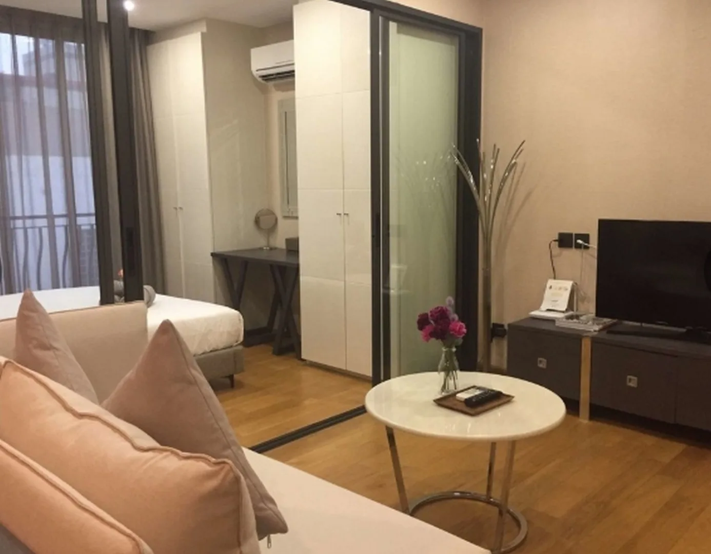 Klass Condo Langsuan — photo 3