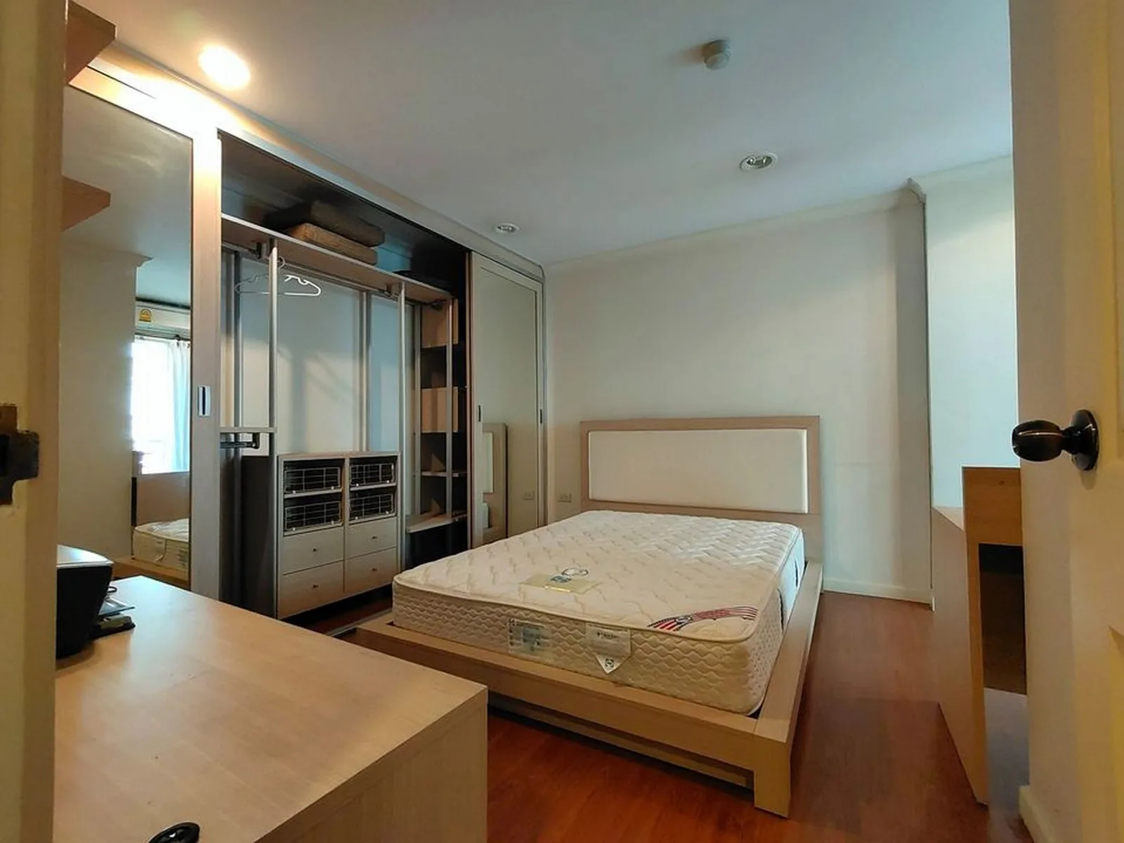 Lumpini Suite Sukhumvit 41 — photo 9