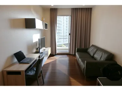 Supalai Lite Sathorn - Charoenrat