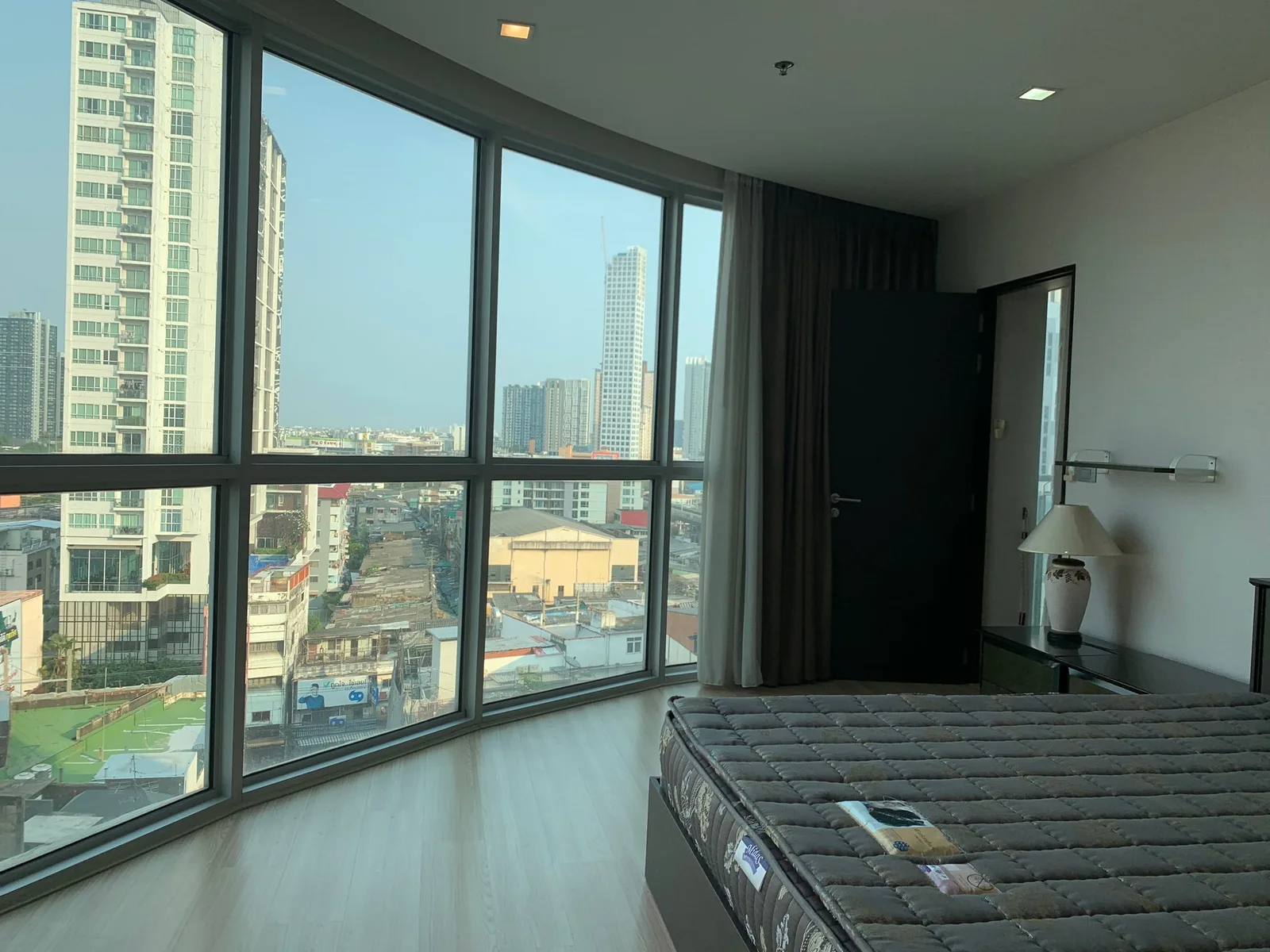Sky Walk Condominium — photo 4