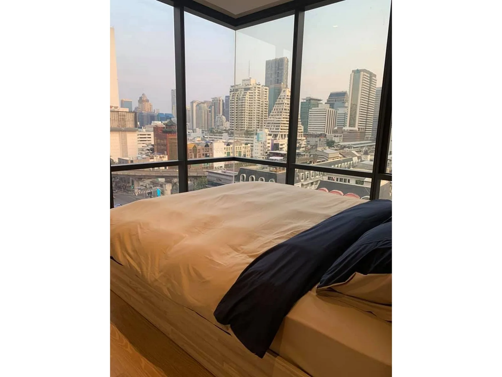 Ashton Silom — photo 4