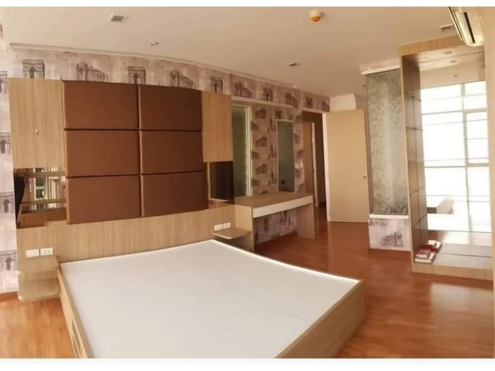 The Coast Condominium — photo 6