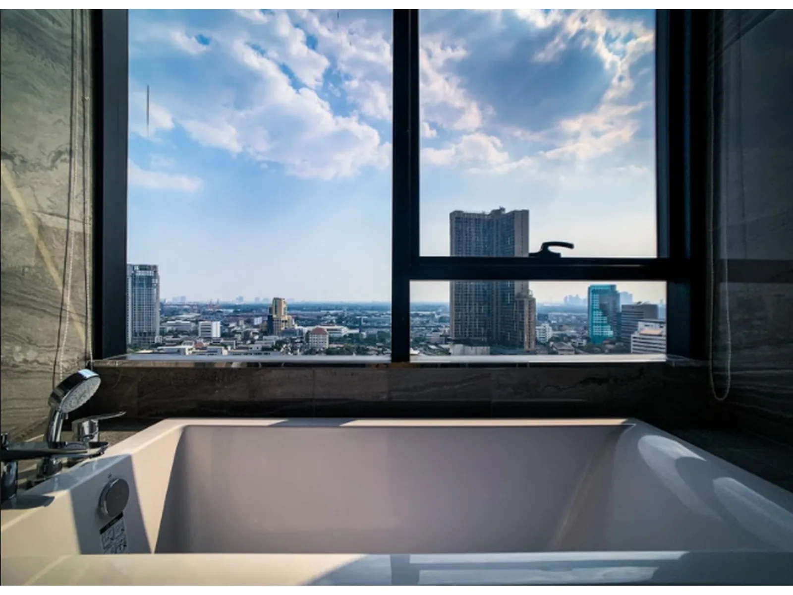 Ideo Q Sukhumvit 36 — photo 12