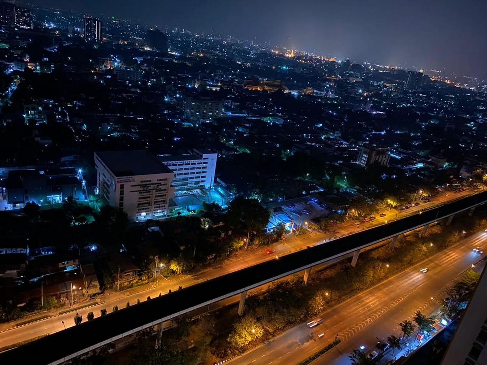 The Parkland Grand Taksin — photo 5