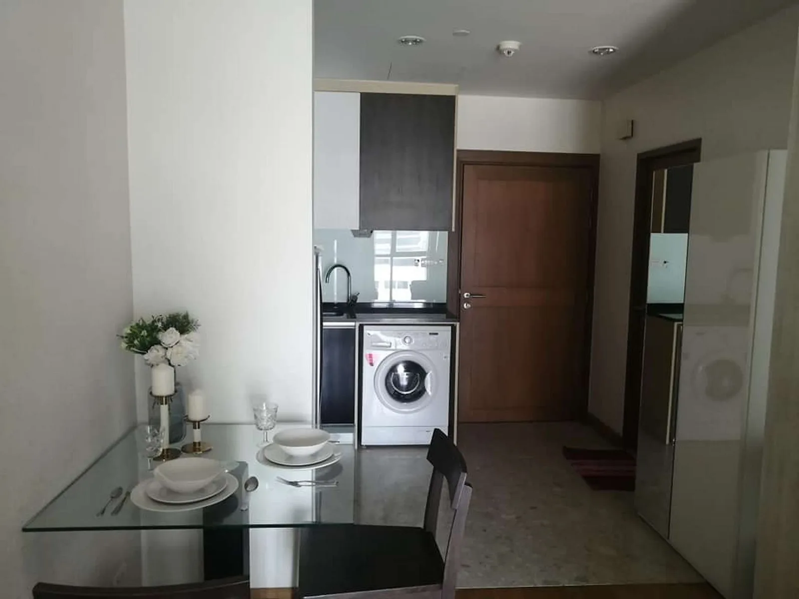 Sathorn Gardens — photo 2