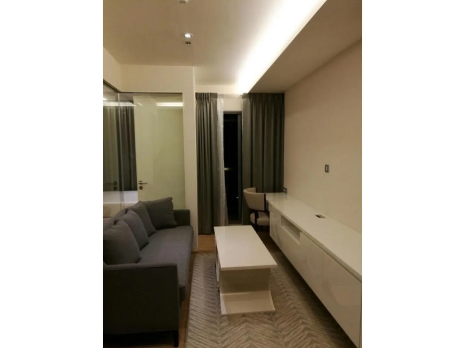 H Sukhumvit 43 — photo 1
