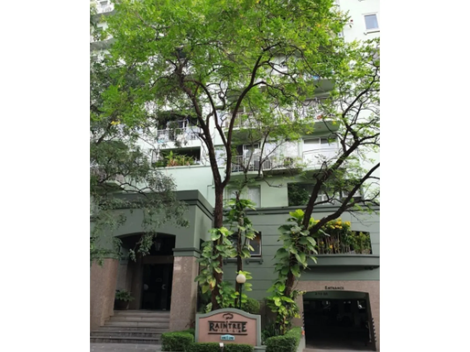 Raintree Villa — photo 3