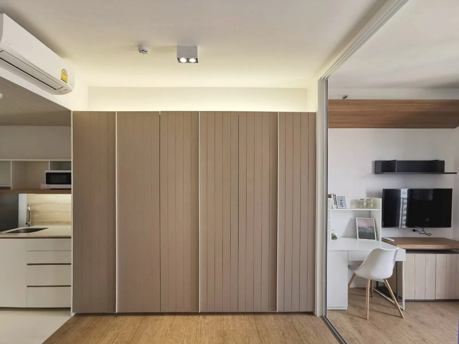 TRIPLE Y RESIDENCE — photo 5