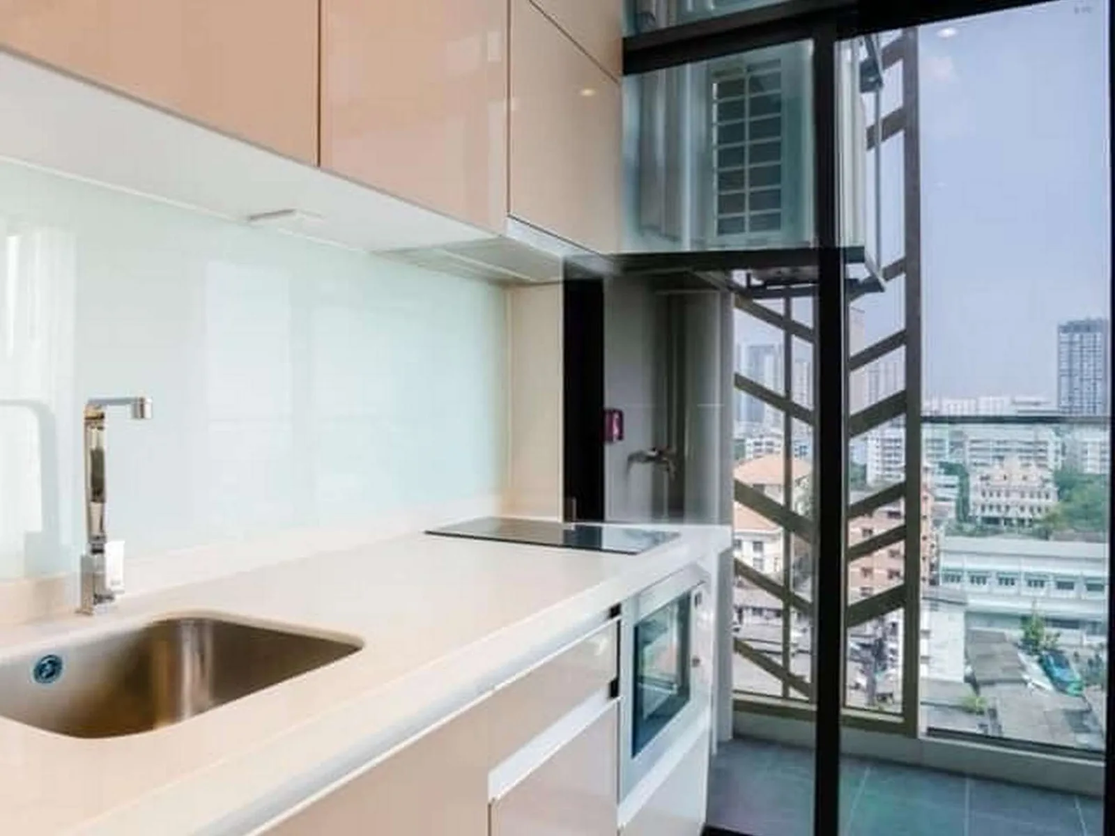 Mayfair Place Sukhumvit 50 — photo 2