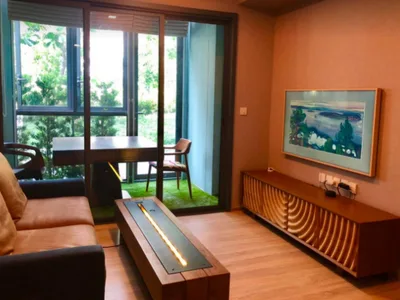 Taka Haus Ekamai 12