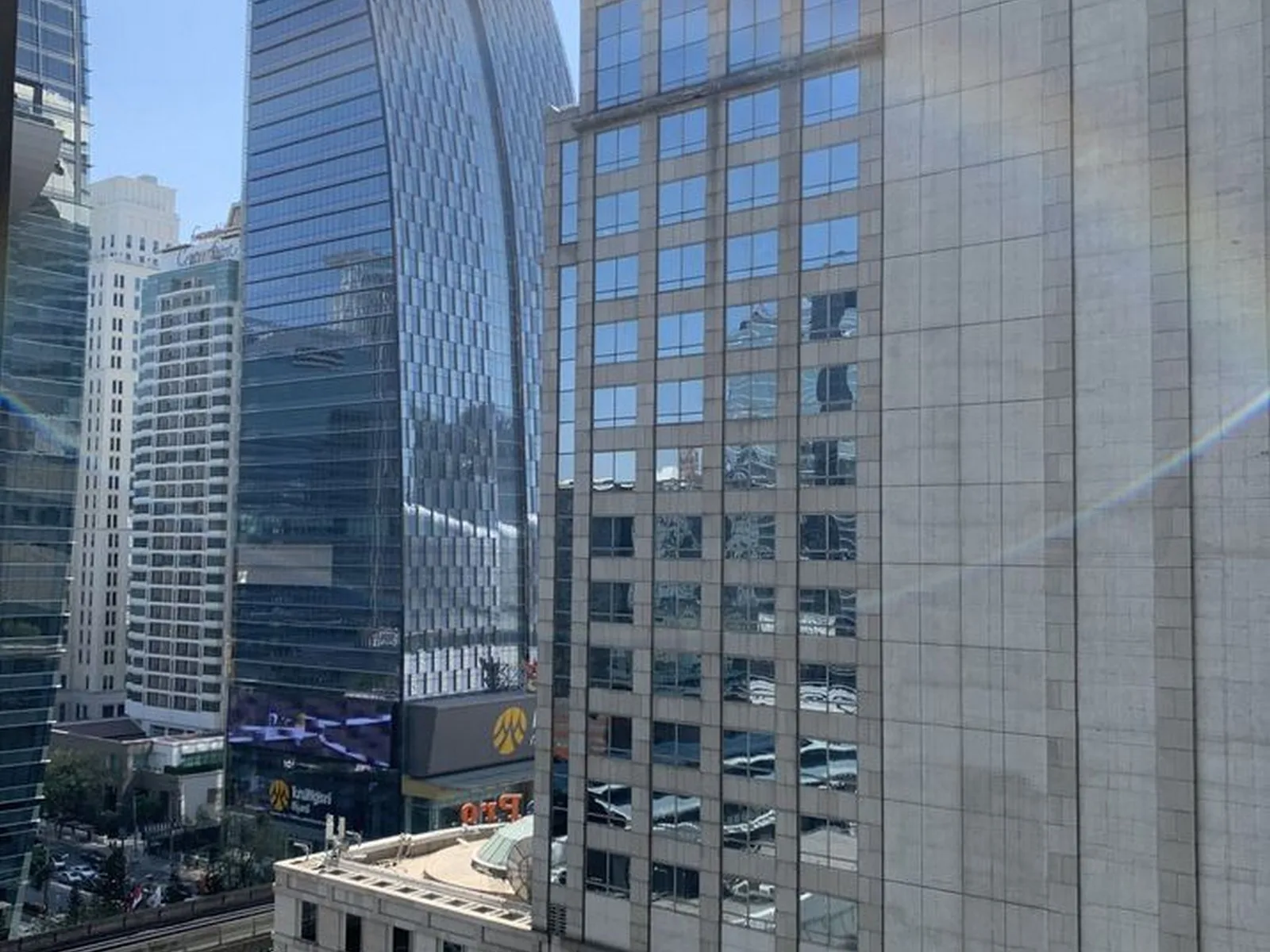 Noble Ploenchit — photo 12