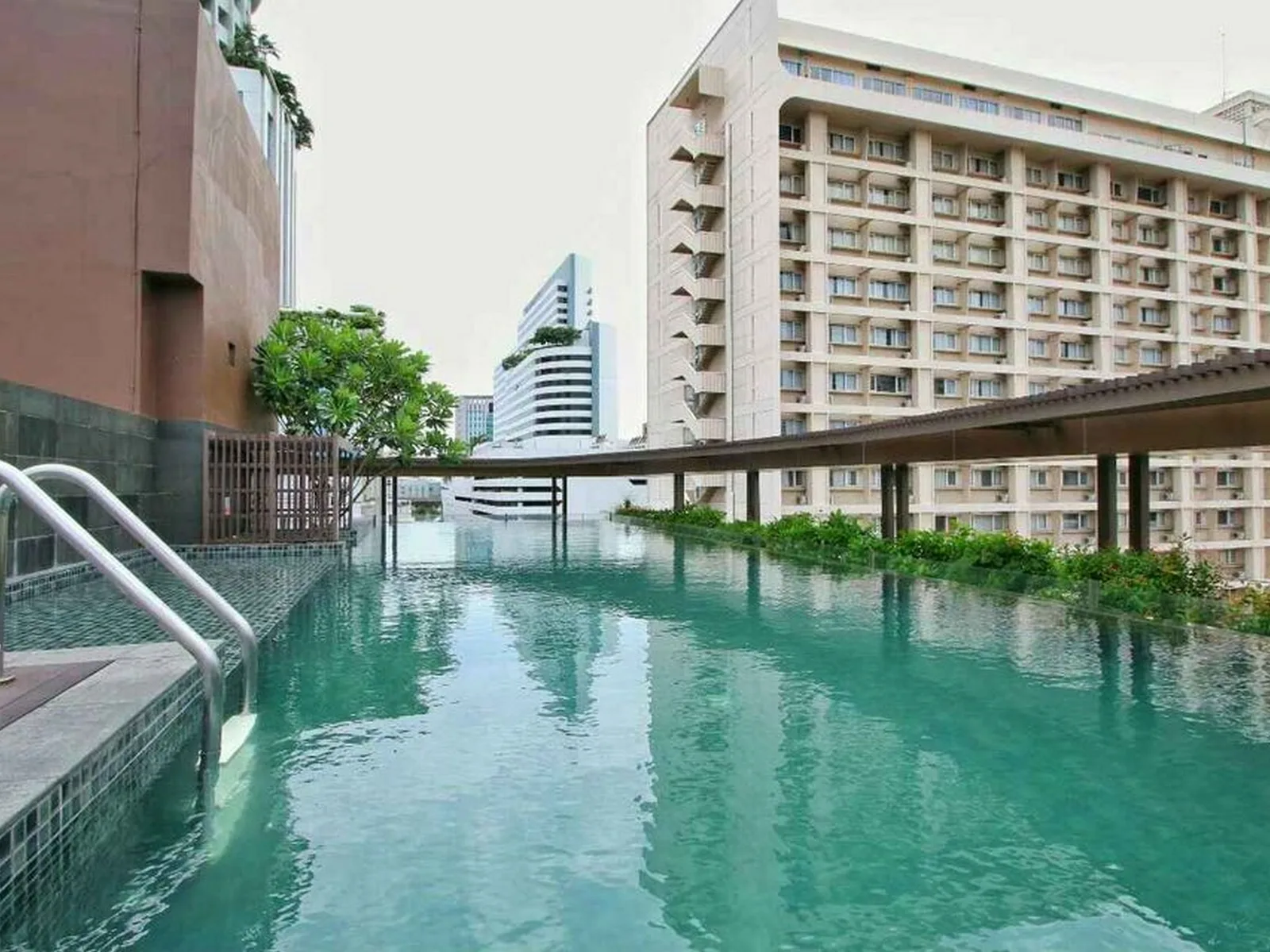 Focus Ploenchit — photo 7