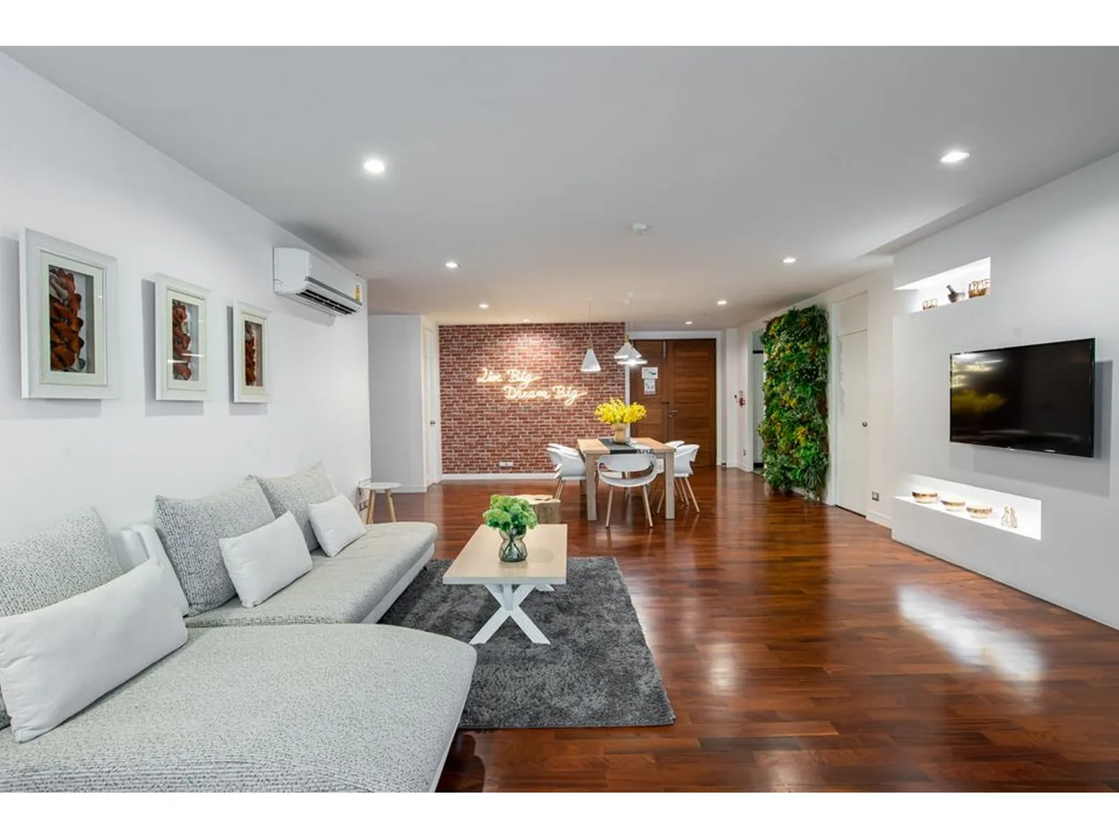 Benviar Tonson Residence — photo 2