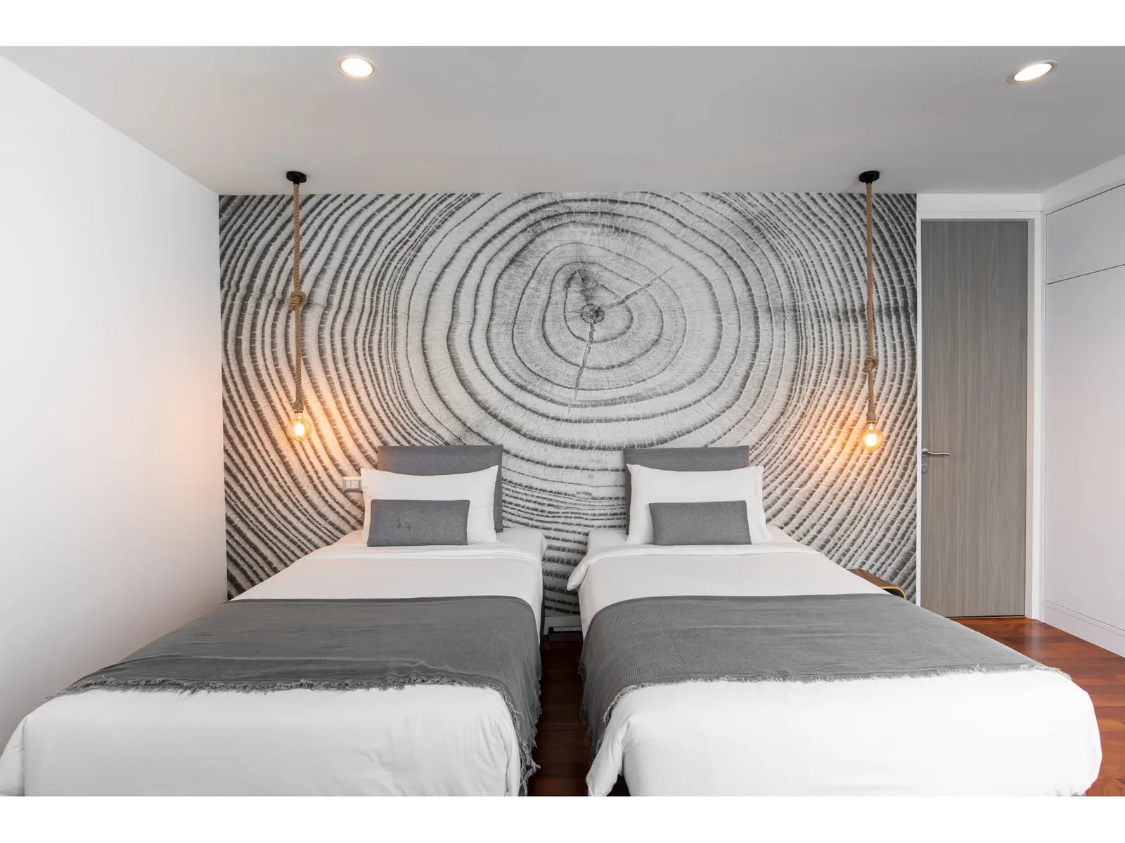 Benviar Tonson Residence — photo 7