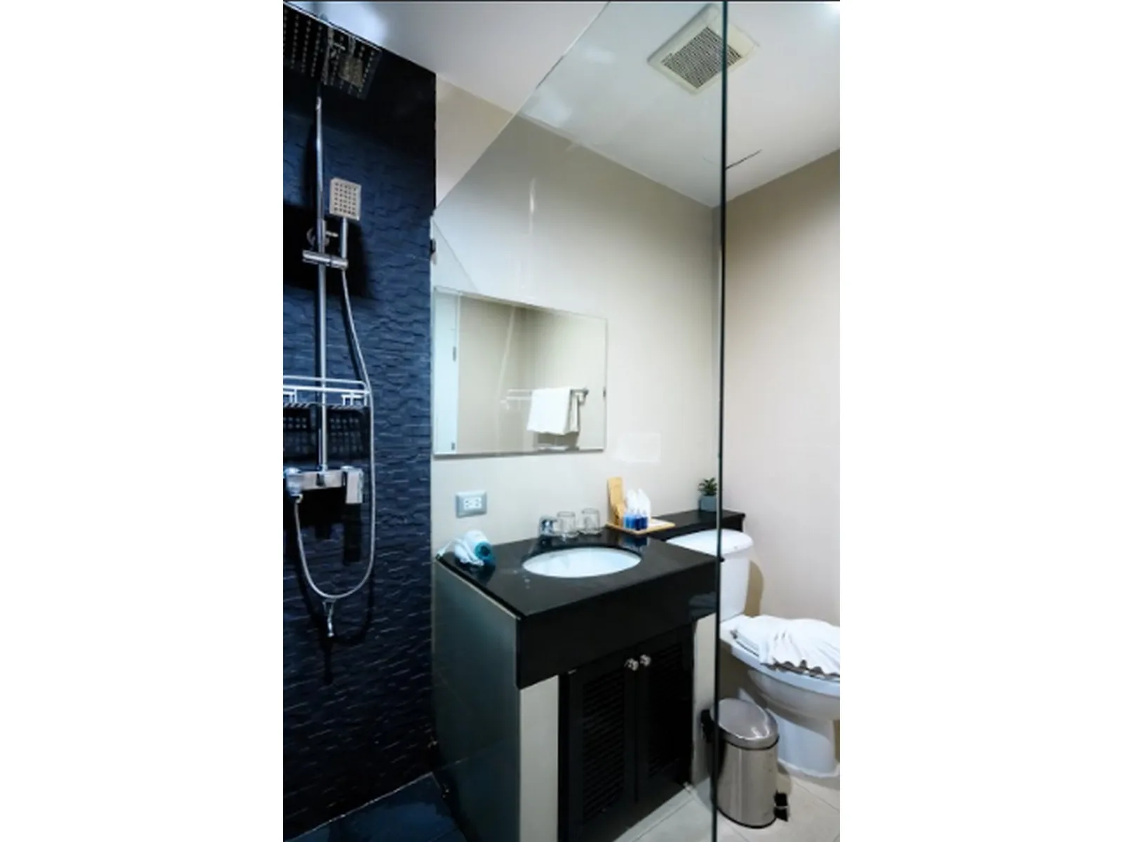 Benviar Tonson Residence — photo 7