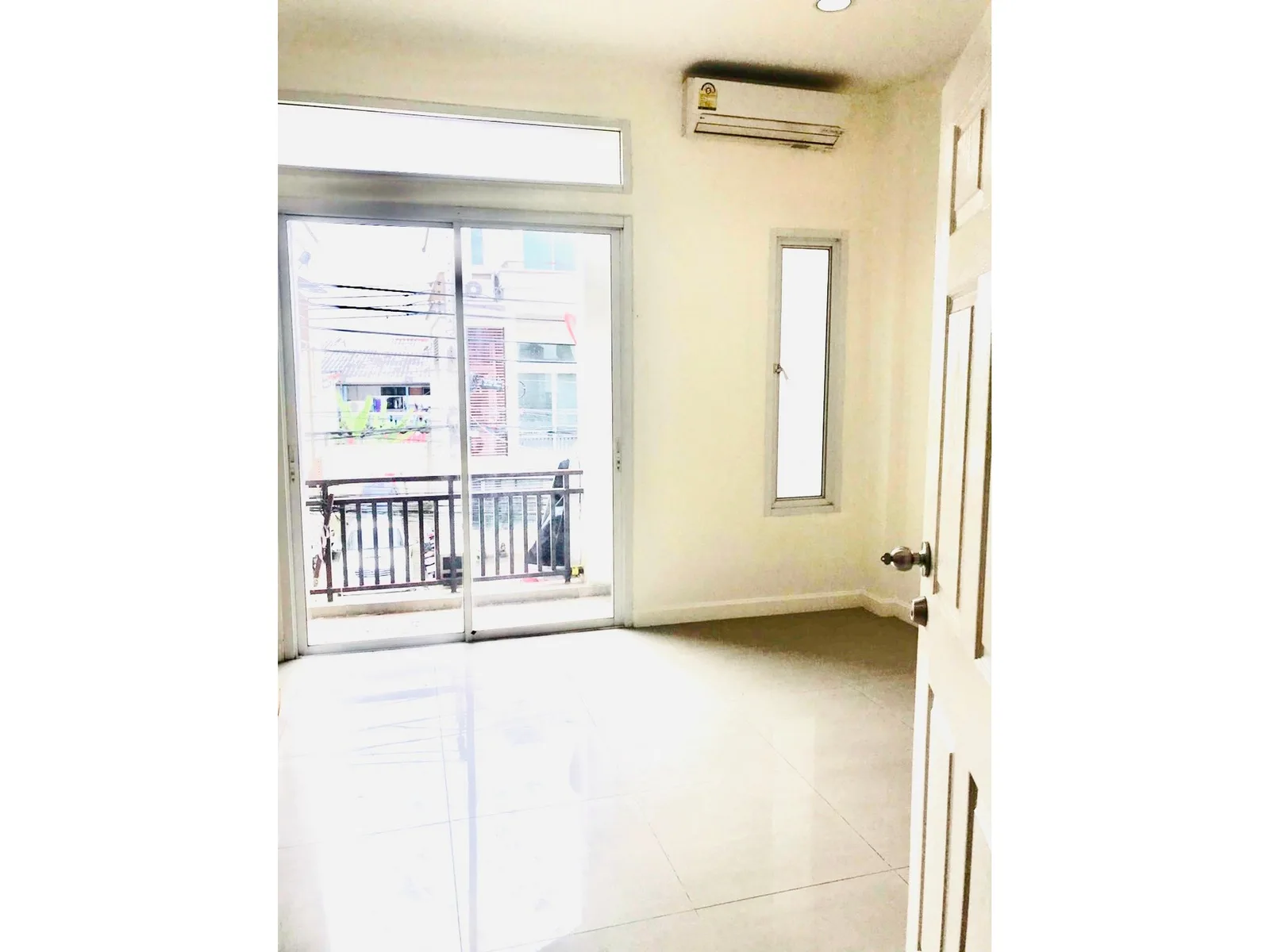 Townhome — photo 2