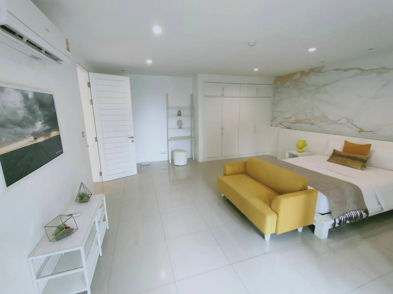 Benviar Tonson Residence — photo 2