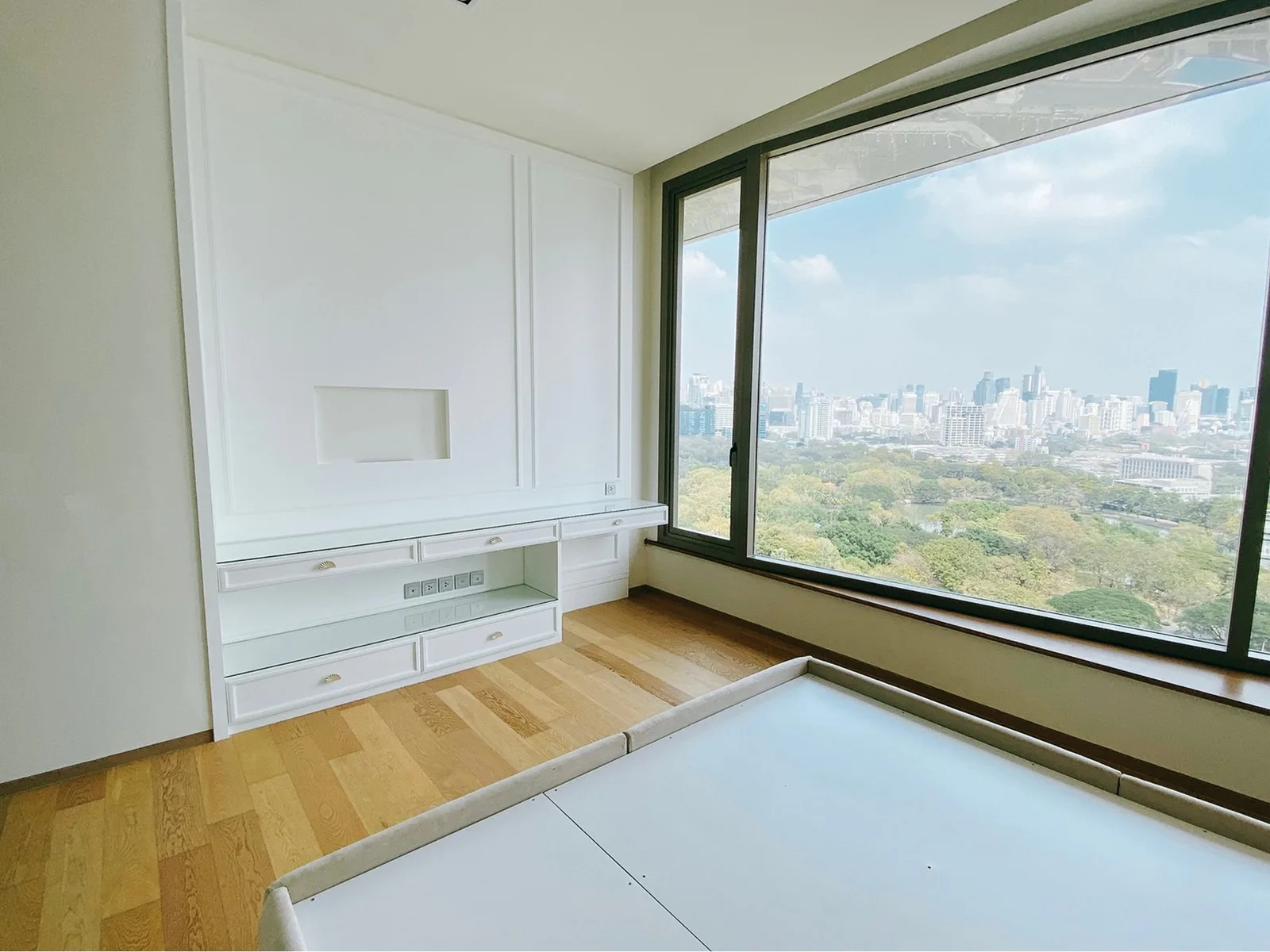 Saladaeng One — photo 4