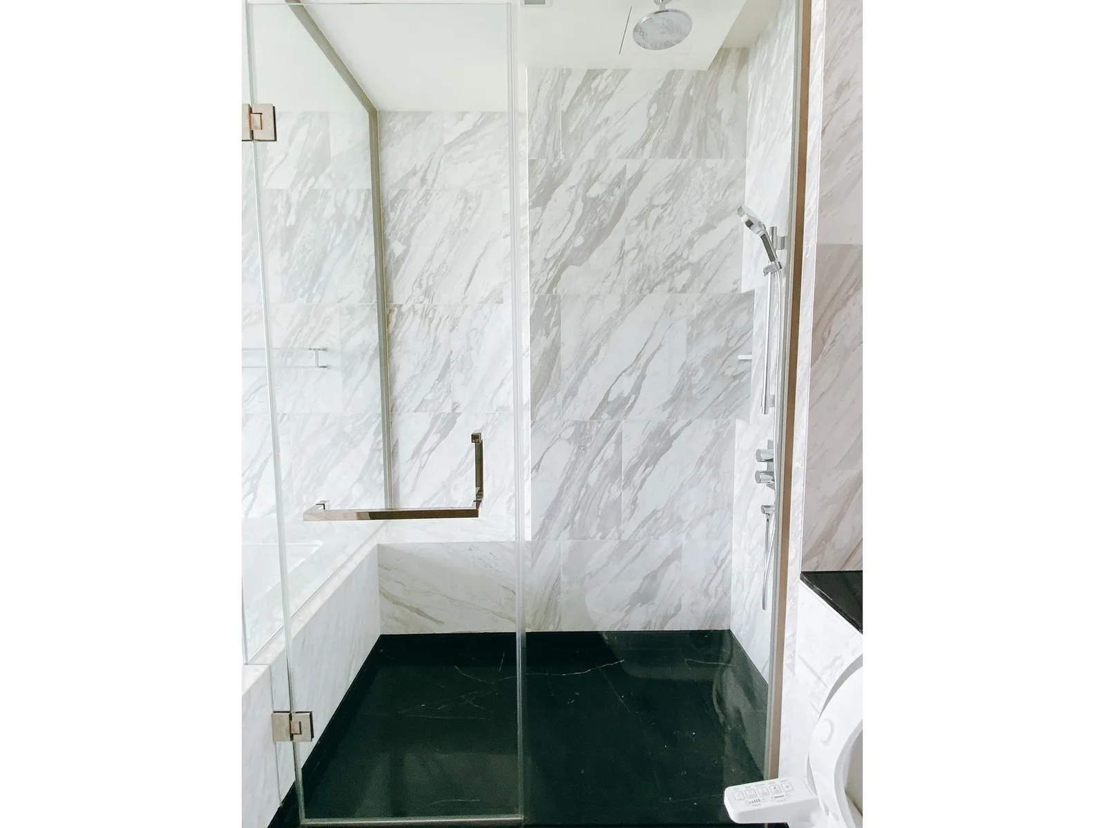 Saladaeng One — photo 6