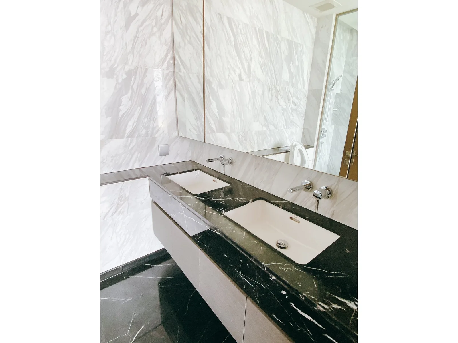 Saladaeng One — photo 8