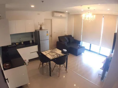 Quinn Condo Ratchada
