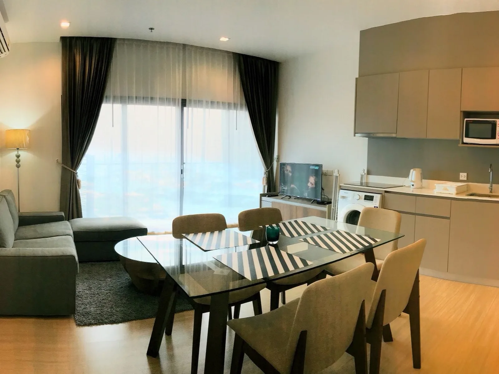 Whizdom Connect Sukhumvit — photo 4