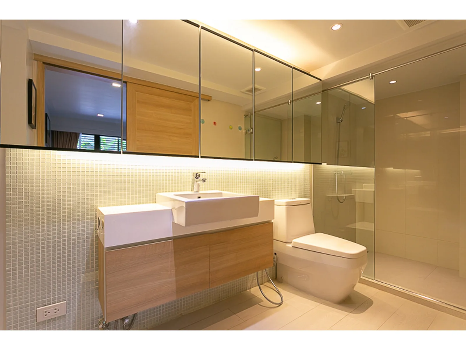 L8 Residence — photo 14
