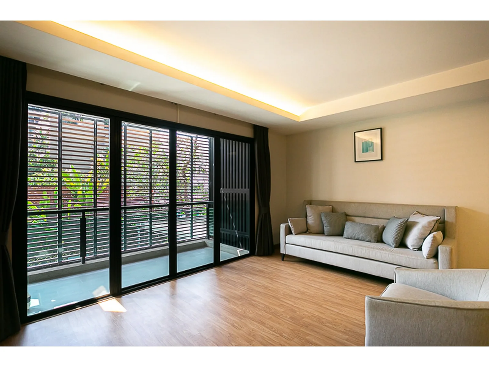 L8 Residence — photo 2