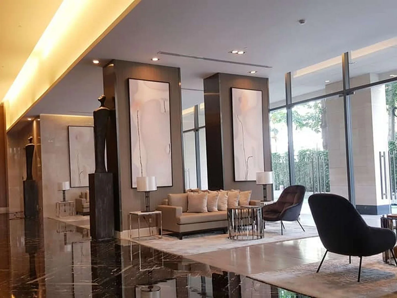 The Esse Asoke — photo 9