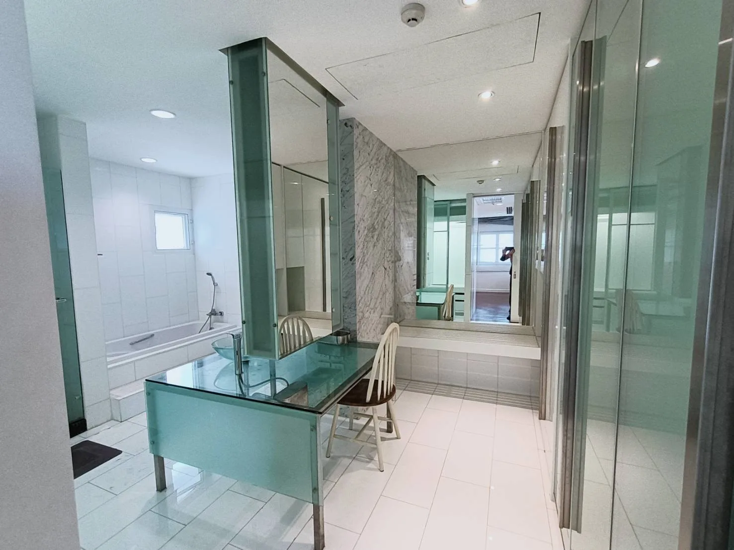 Tonson Court — photo 15